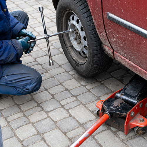 Mobilna i stacjonarna wulkanizacja - Przyjedziemy do Ciebie i naprawimy Twoje opony, gdziekolwiek jesteś! Najszybciej i najtaniej w regionie! Zadzwoń: +48 600 342 649